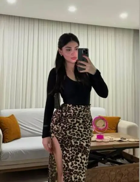 BAKIRKÖY Escort CEYDA - Gerçek Fotoğraflı Doğrulanmış Profil BAKIRKÖY VIP Escort CEYDA - Doğrulanmış Model